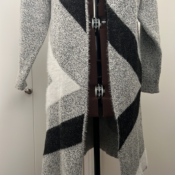 Heather Grey Black and White Fluffy Mid Length Sweater Cardigan - Picture 2 of 5